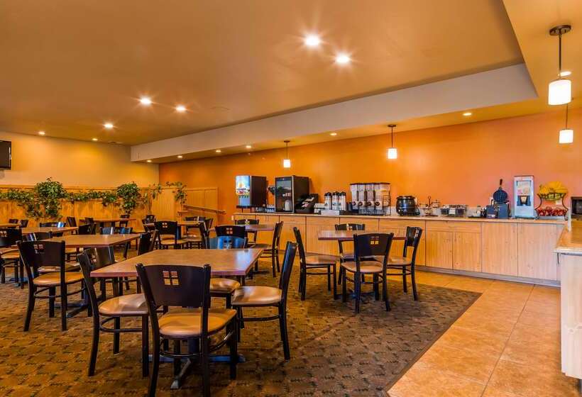 호텔 Best Western Plus Hartford Lodge