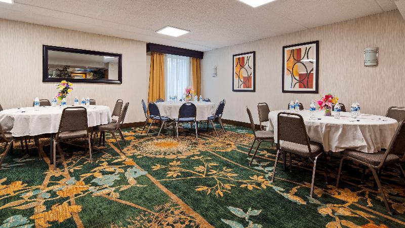 호텔 Best Western Plus Hartford Lodge