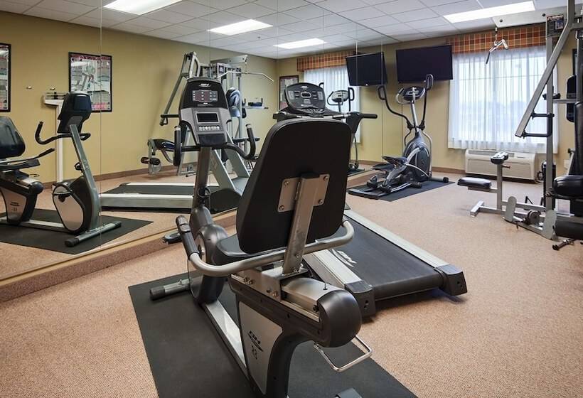 هتل Best Western Plus Katy Inn And Suites