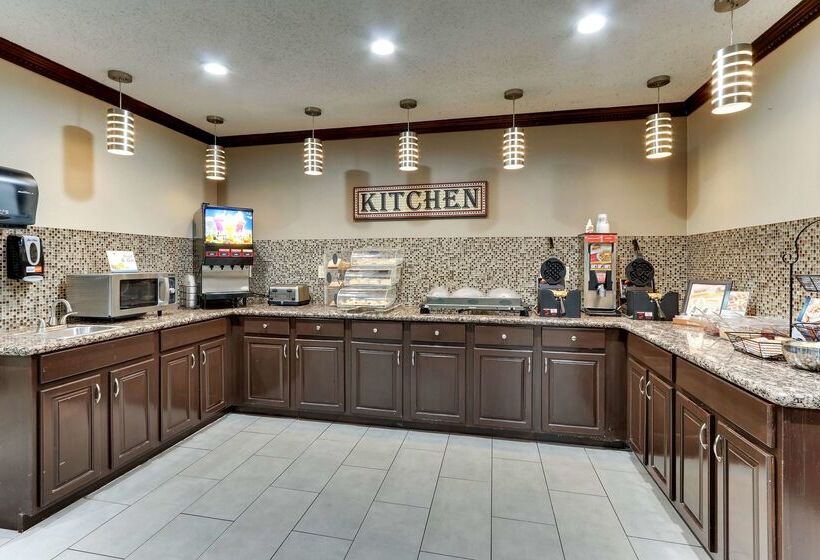 هتل Best Western Plus University Inn & Suites