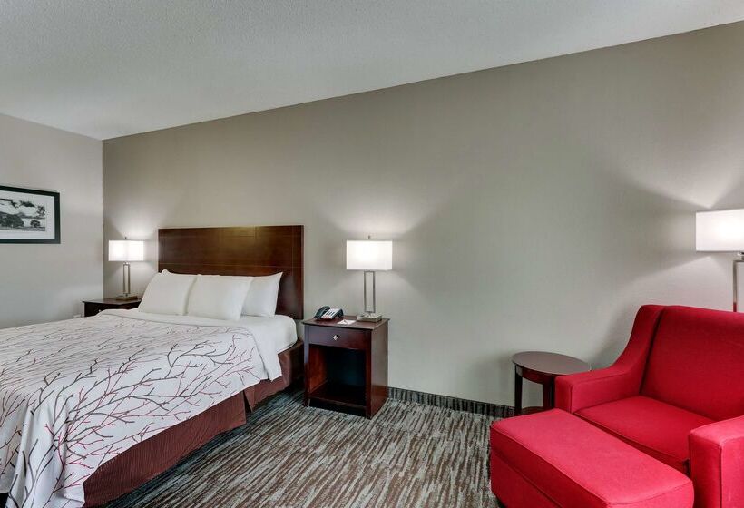 هتل Best Western Plus University Inn & Suites