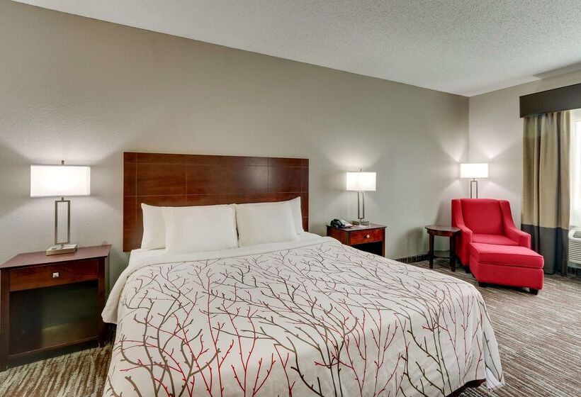 هتل Best Western Plus University Inn & Suites