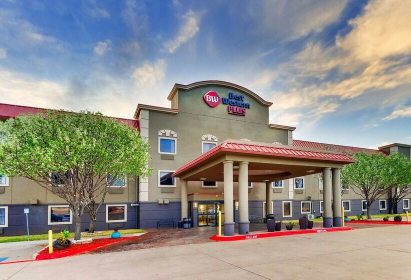 هتل Best Western Plus University Inn & Suites