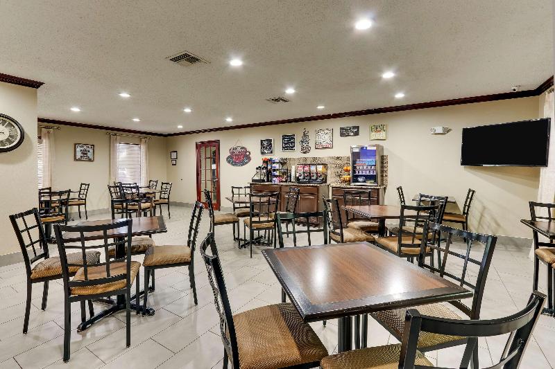 هتل Best Western Plus University Inn & Suites