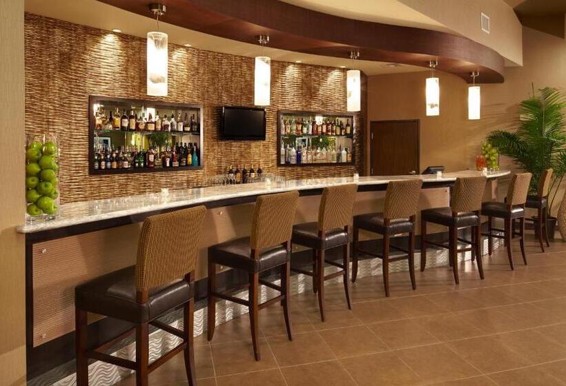 هتل Best Western Premier Bryan College Station