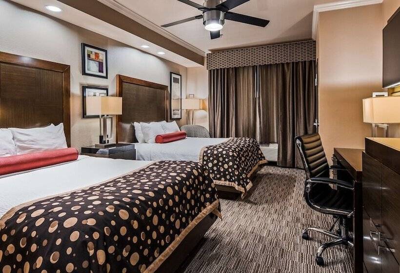 בית מלון כפרי Best Western Premier Crown Chase Inn & Suites