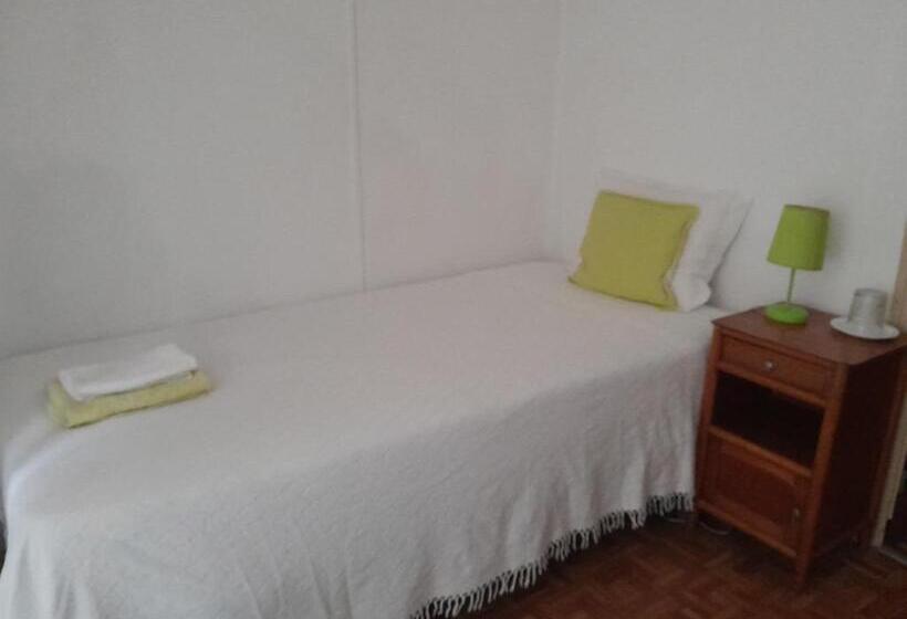 هتل Caravela