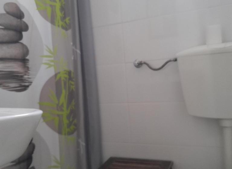 هتل Caravela