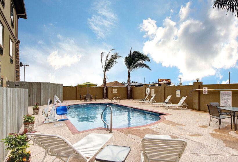 호텔 Comfort Inn & Suites Donna Near I2