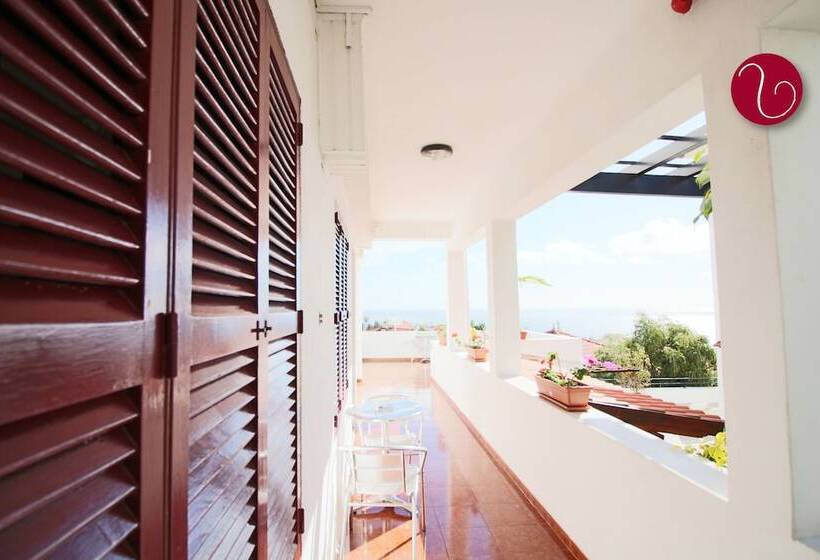 هتل Guesthouse Vila Lusitania