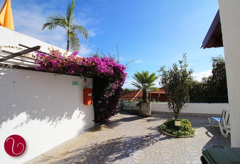 هتل Guesthouse Vila Lusitania