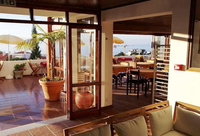 هتل Guesthouse Vila Lusitania