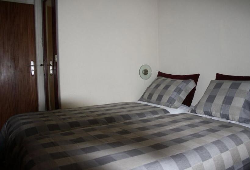 Fotos del hotel Residencia Pedra Antiga:  10