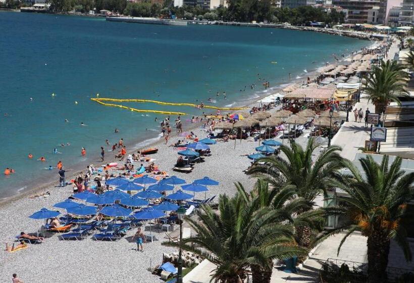 هتل Mantas Seaside Boutique