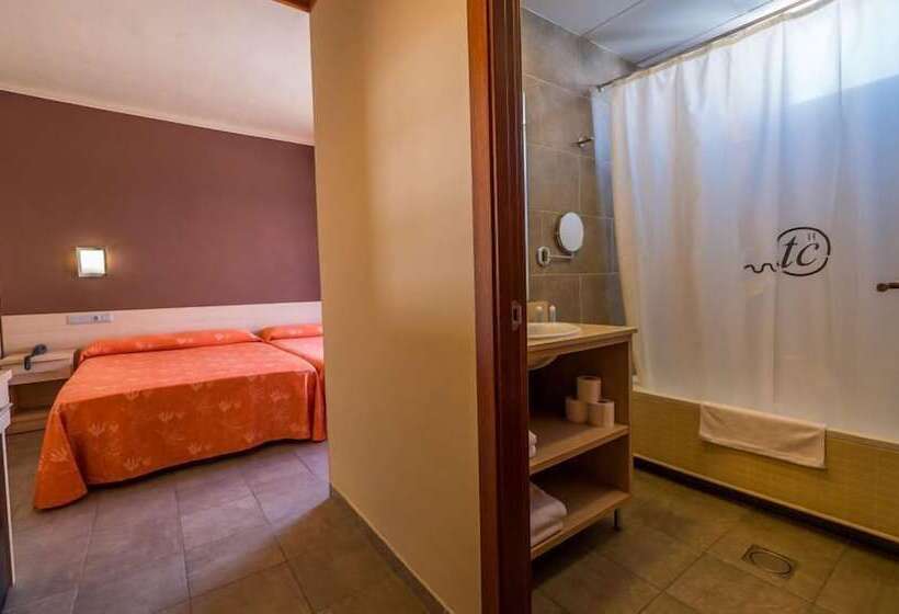 هتل Tossa Beach Center