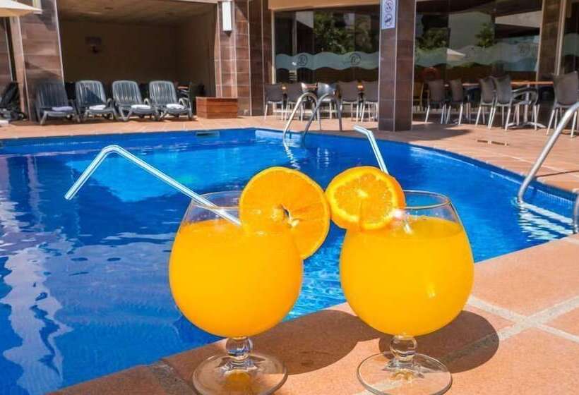 هتل Tossa Beach Center
