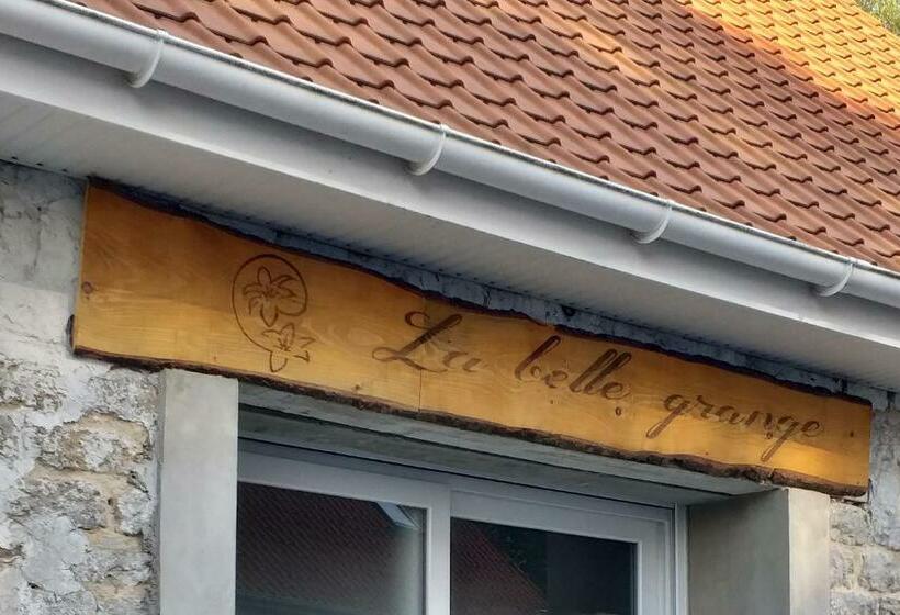 住宿加早餐  La Belle Grange