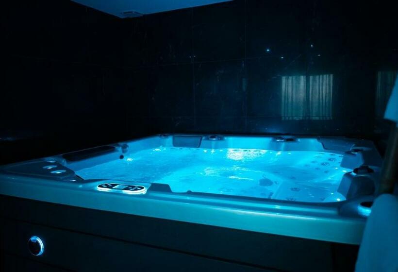 ベッドアンドブレックファースト Love Night Marseille Jacuzzi