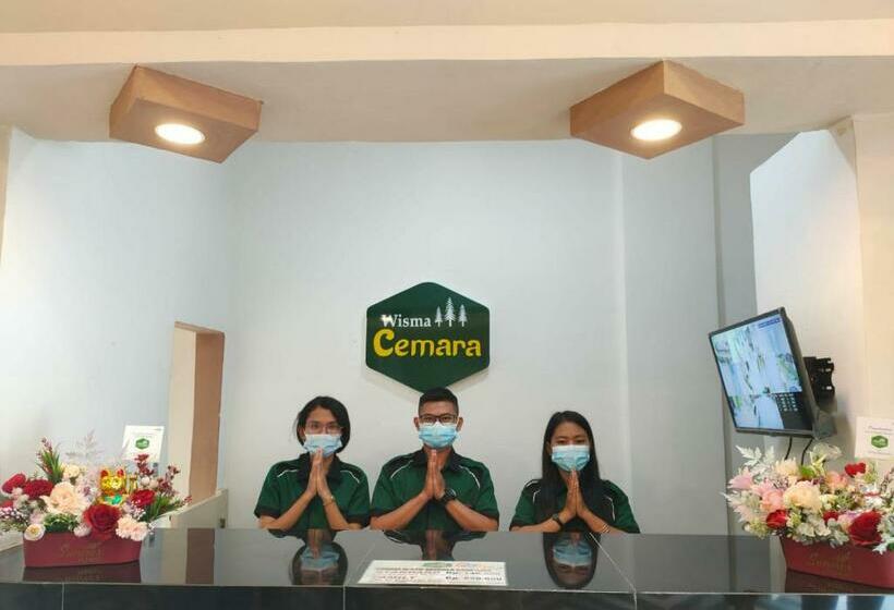فندق Wisma Cemara Dumai