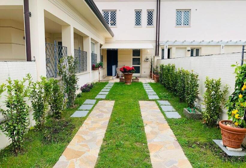 پانسیون Cb House Holiday