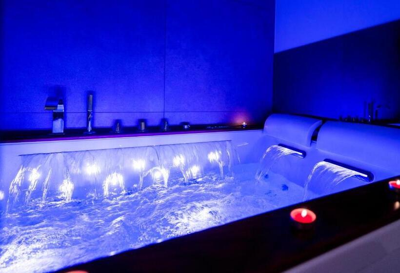 پانسیون Mc Suite Relax