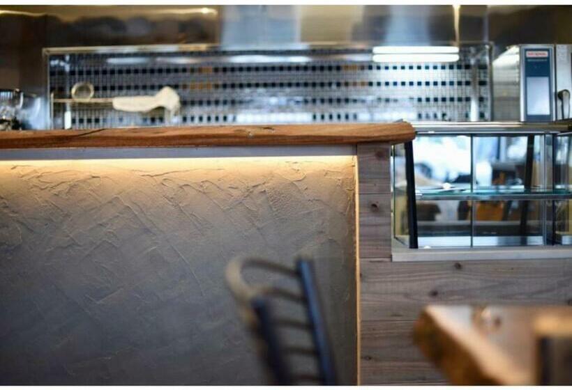 ホテル Guesthouse & Lounge Faro  Vacation Stay 68281v