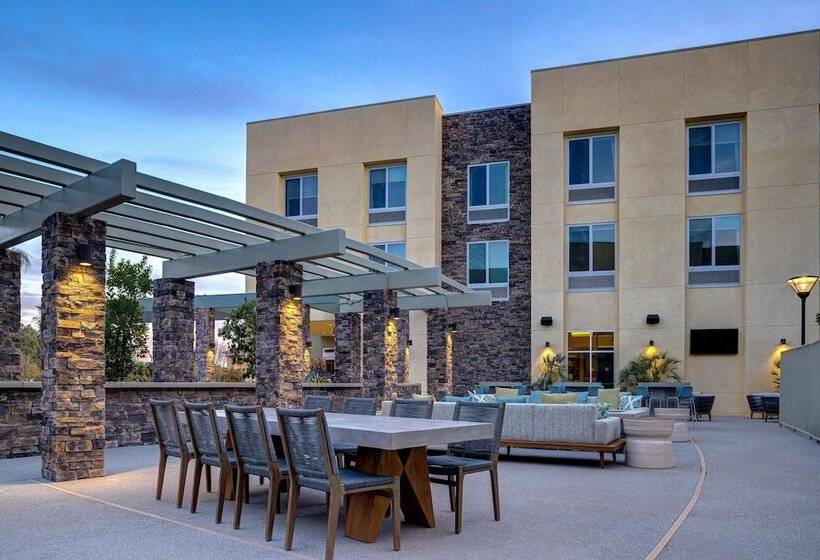בית מלון כפרי Hilton Garden Inn Temecula, Ca