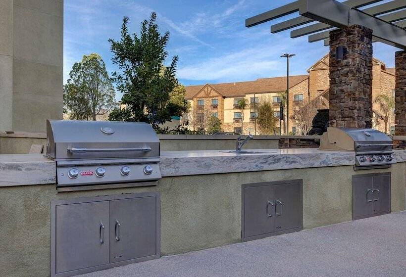 בית מלון כפרי Hilton Garden Inn Temecula, Ca