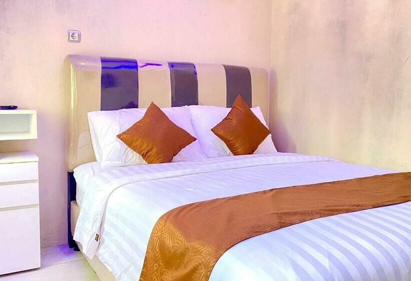 בית מלון כפרי Homestay Banteng Adventure Dieng Mitra Reddoorz