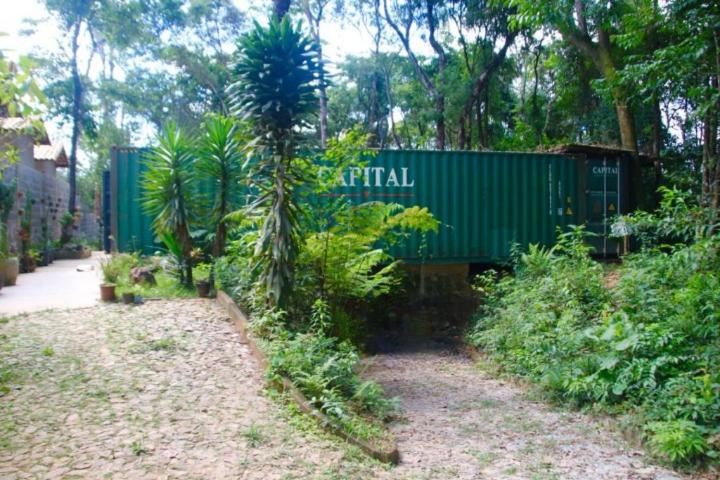 פנסיון Econtainer Suítes Macacos