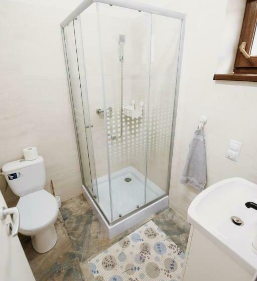 هاستل Suzanne Băile Figa  Camere Tip