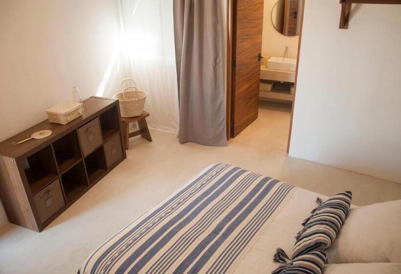 تختخواب و صبحانه Casa Lulú