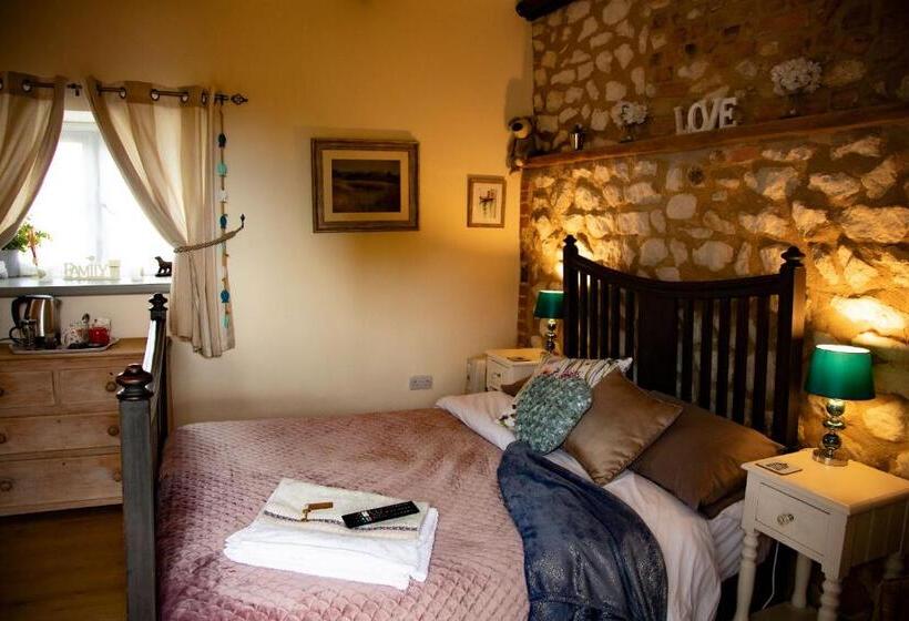 مبيت وإفطار Norfolk Accommodation