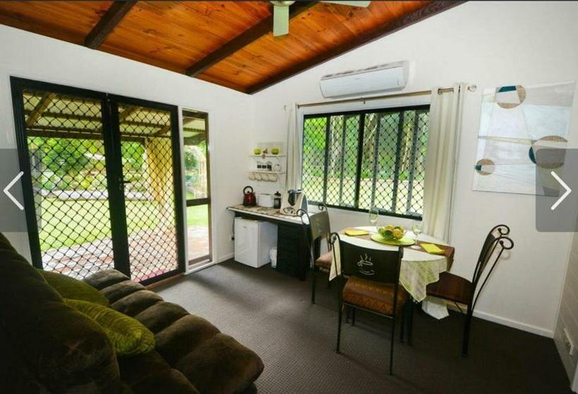 민박 Pademelon Park Bnb