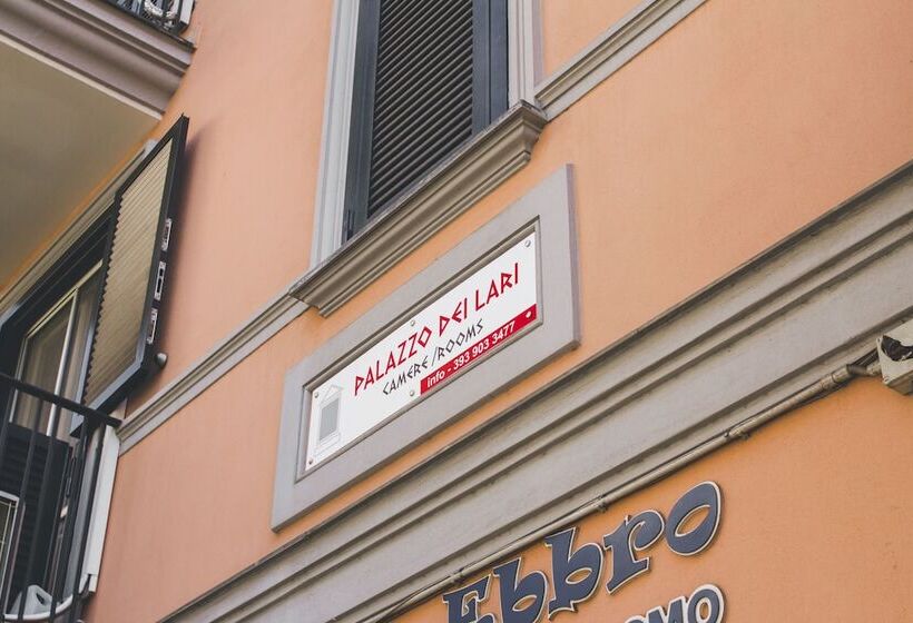 بنسيون Palazzo Dei Lari