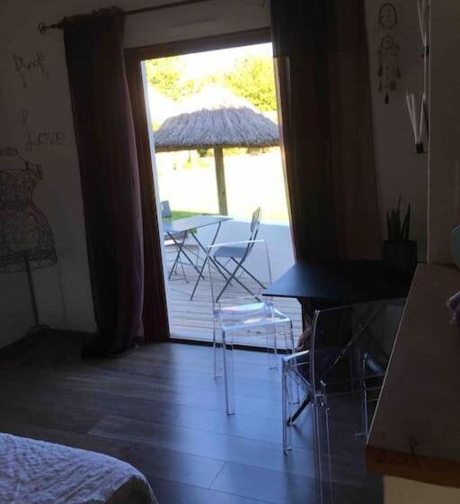 ベッドアンドブレックファースト Chambre D Hôtes Les Trois Châteaux