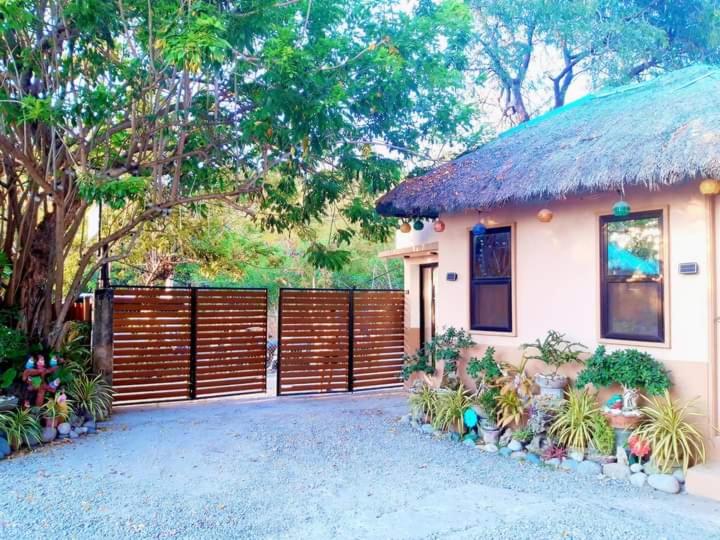 تختخواب و صبحانه Cristina Beachfront Cottages