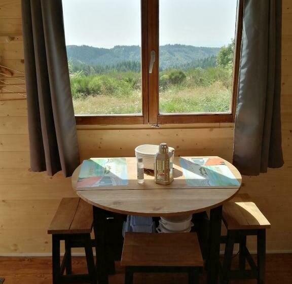مبيت وإفطار Le Chalet Des Etoiles