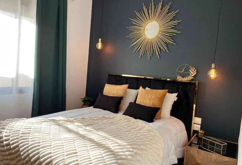 تختخواب و صبحانه O Deux Cèdres