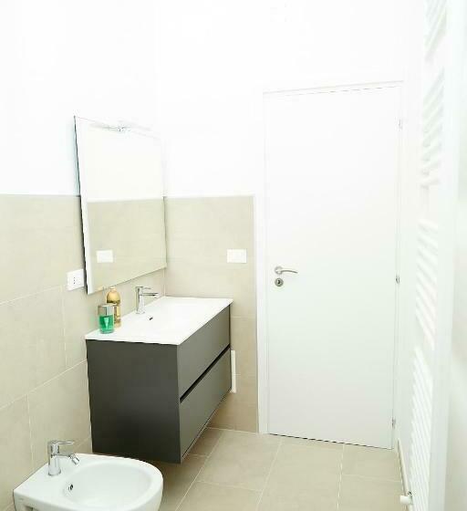 تختخواب و صبحانه Scirocco Guest House