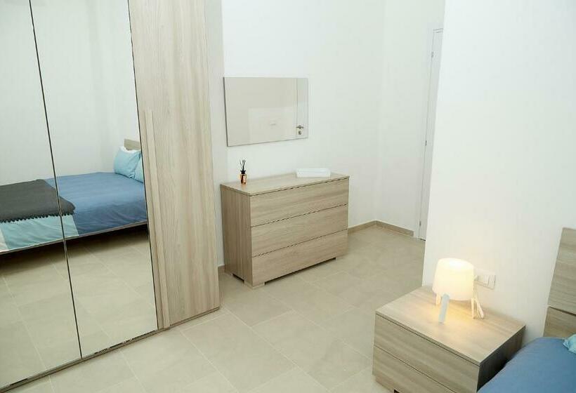 تختخواب و صبحانه Scirocco Guest House