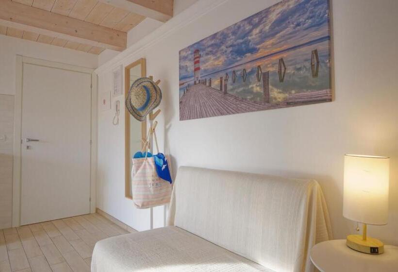 پانسیون Porto D Amare   Rooms