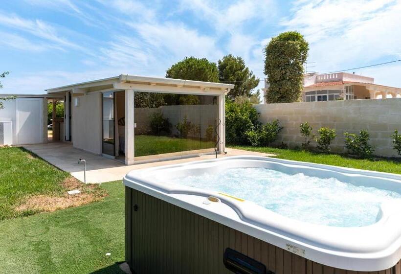 تختخواب و صبحانه Hasamami Eco Trullo, Ostuni Luxury Suite
