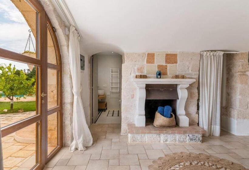 تختخواب و صبحانه Hasamami Eco Trullo, Ostuni Luxury Suite