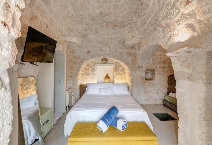 تختخواب و صبحانه Hasamami Eco Trullo, Ostuni Luxury Suite
