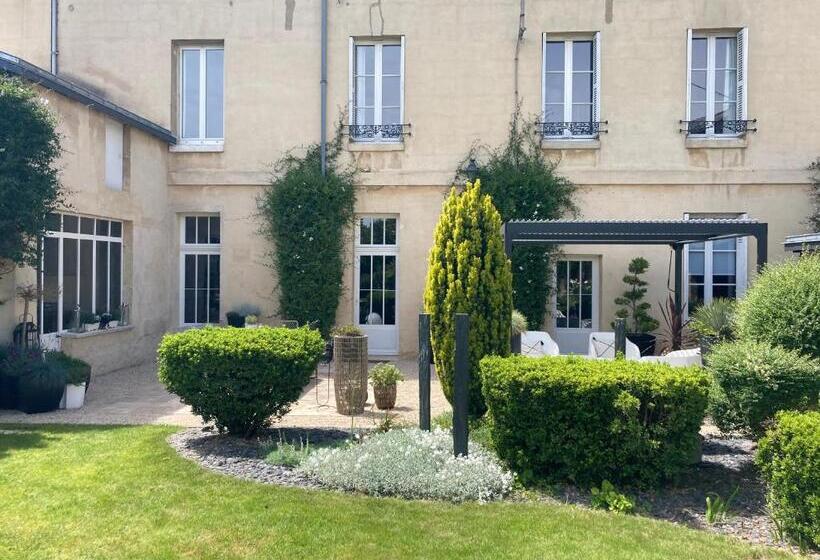 تختخواب و صبحانه La Boutique Mj Décoration Vous Propose De Découvrir Ses Deux Chambres D Hôtes