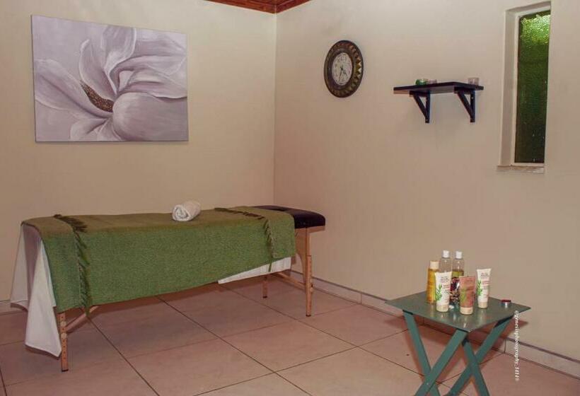 مبيت وإفطار Warmbaths Thai Spa And Guest House