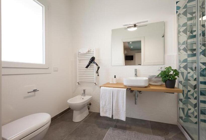 پانسیون Nerissa Suites&rooms