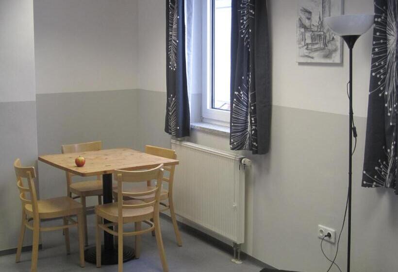 Babelfish Hostel