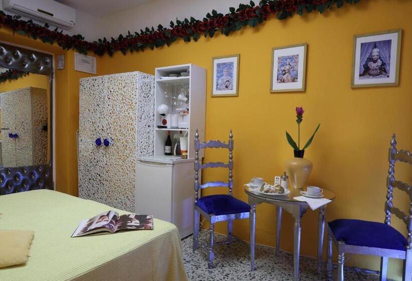 تختخواب و صبحانه Isoco Guest House